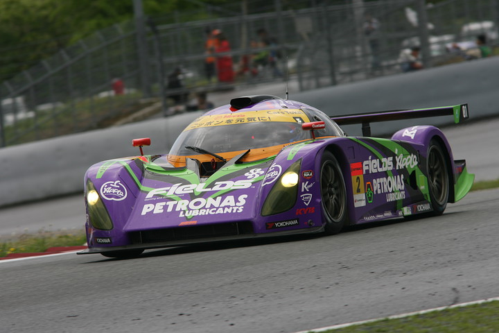 GT300クラス決勝2位はエヴァンゲリオンRT初号機アップル紫電（高橋一穂／加藤寛規組）