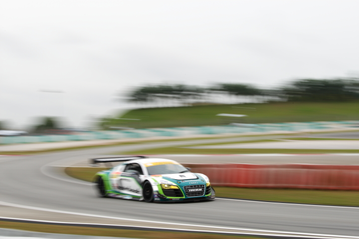 Racerbook Audi R8 LMS（フランク・ユー／安岡秀徒組）