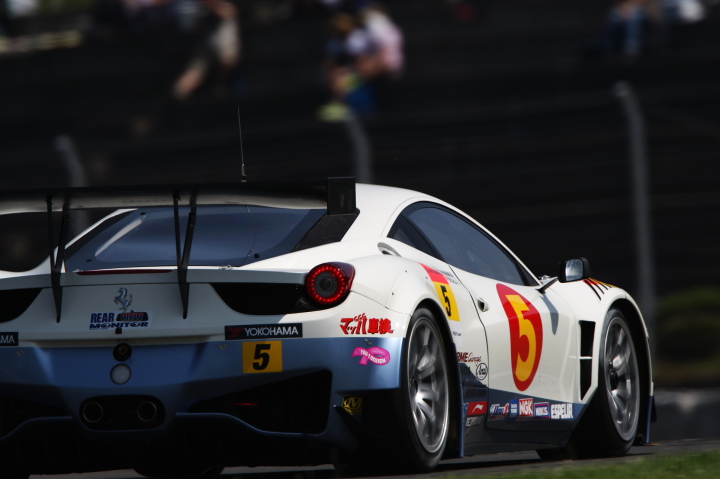 マッハGoGoGo車検Ferrari458（玉中哲二／植田正幸組）