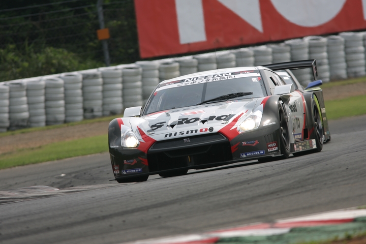 GT500クラス決勝3位はS Road REITO MOLA GT-R（柳田真孝／ロニー・クインタレッリ組）