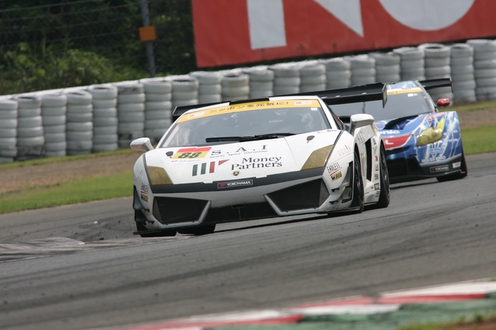 GT300クラス決勝3位はマネパランボルギーニGT3（織戸学／青木孝行組）