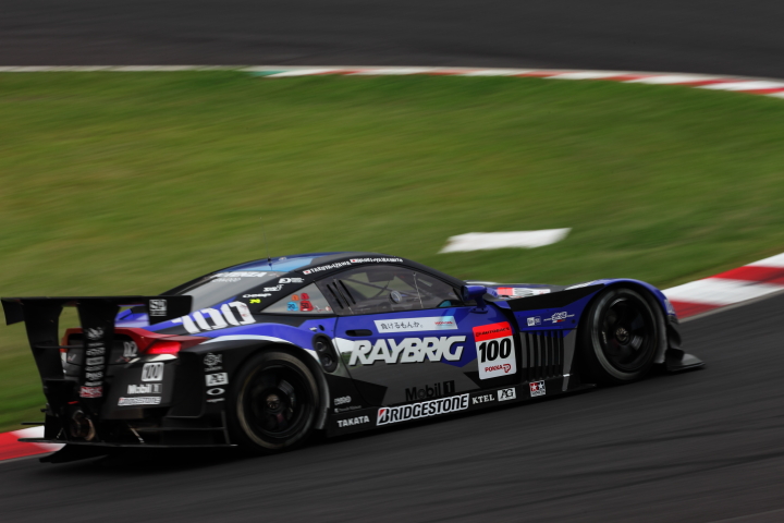 RAYBRIG HSV-010（伊沢拓也／山本尚貴組）