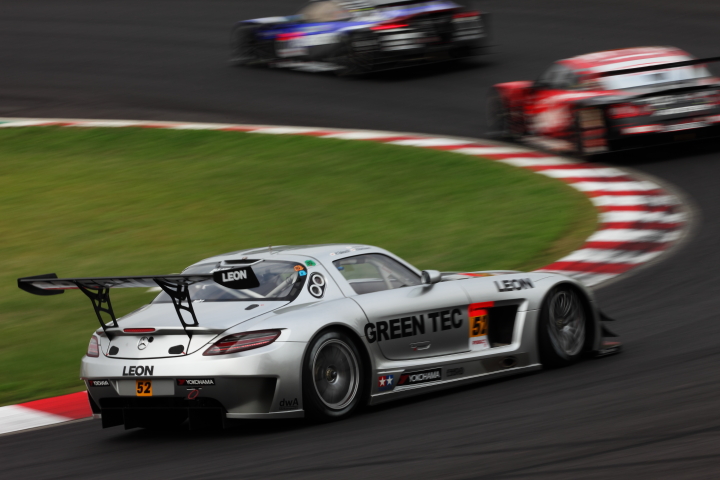 GREEN TEC & LEON SLS（竹内浩典／黒澤治樹／中谷明彦組）