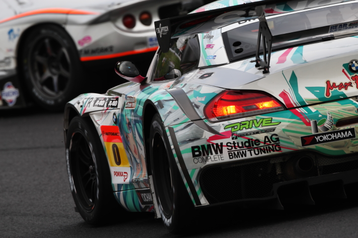 GSR 初音ミク BMW（谷口信輝／片岡龍也組）