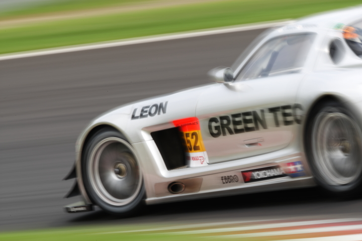 GREEN TEC & LEON SLS（竹内浩典／黒澤治樹／中谷明彦組）