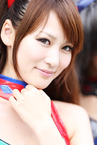 千葉悠凪（エヴァンゲリオンレーシングレースクイーン）