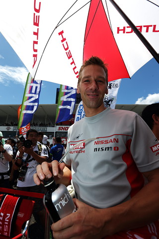 ミハエル・クルム（	MOTUL AUTECH GT-R）