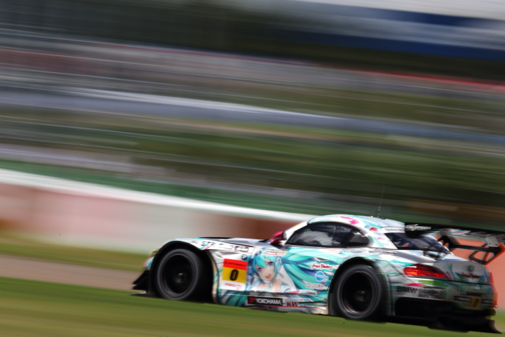 GSR 初音ミク BMW（谷口信輝／片岡龍也組）