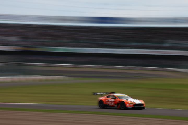 triple a Vantage GT3（吉本大樹／星野一樹／吉田広樹組）