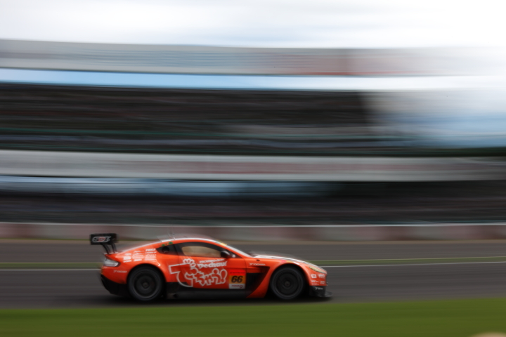 triple a Vantage GT3（吉本大樹／星野一樹／吉田広樹組）