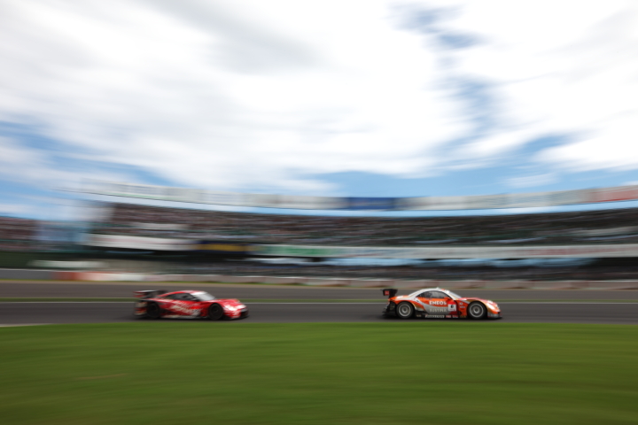 ENEOS SUSTINA SC430 vs MOTUL AUTECH GT-R