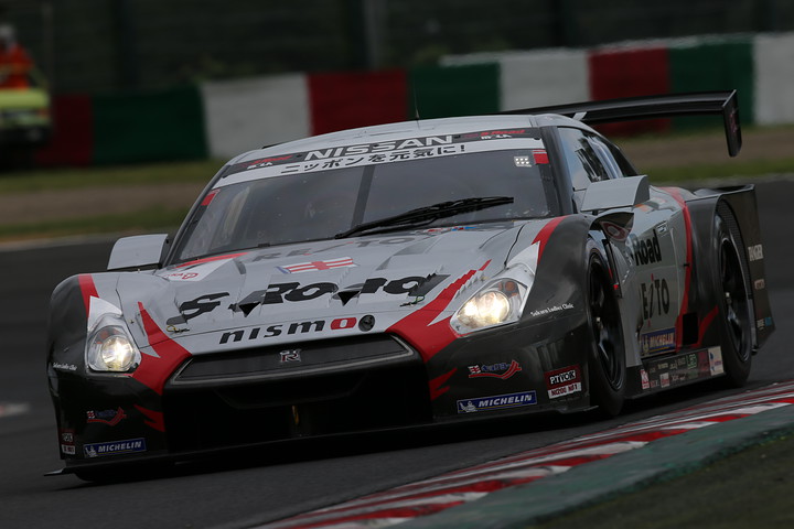 GT500クラスポールポジションはS Road REITO MOLA GT-R（柳田真孝／ロニー・クインタレッリ組）