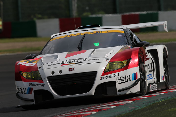 GT300クラス予選2位はMUGEN CR-Z GT（武藤英紀／中嶋大祐組）※この後、繰り上がりPP