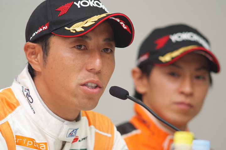 公式予選記者会見: GT300クラスポールポジションの星野一樹（triple a Vantage GT3）※この後、タイム抹消