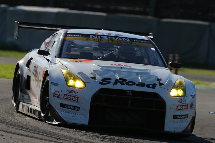 GT300クラス決勝2位はS Road NDDP GT-R（関口雄飛／千代勝正／佐々木大樹組）