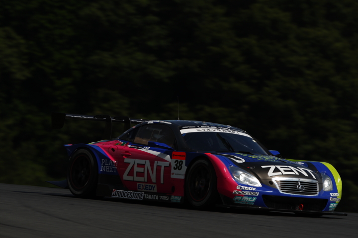 ZENT CERUMO SC430（立川祐路／平手晃平組）