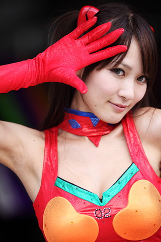 千葉悠凪（エヴァンゲリオンレーシングレースクイーン）