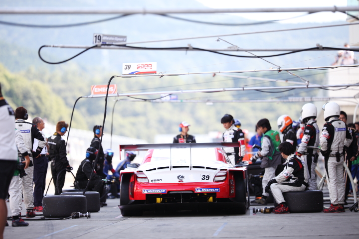 DENSO KOBELCO SC430（脇阪寿一／石浦宏明組）