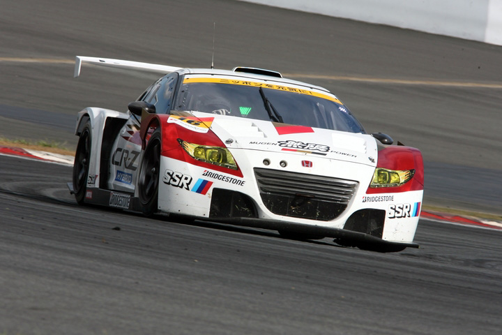 GT300クラス決勝3位はMUGEN CR-Z GT（武藤英紀／中嶋大祐組）