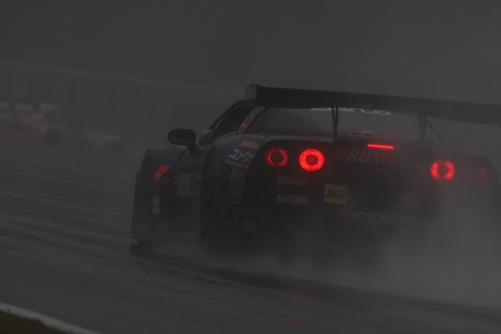 RUN UP CORVETTE（田中篤／白坂卓也組）