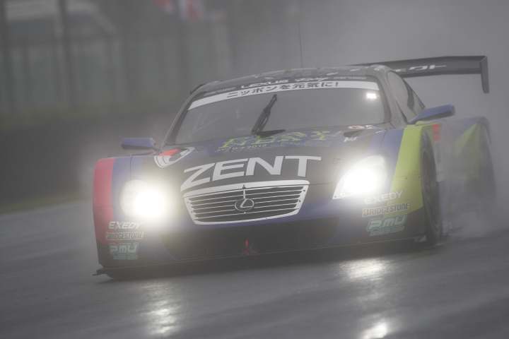 ZENT CERUMO SC430（立川祐路／平手晃平組）