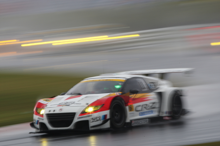 MUGEN CR-Z GT（武藤英紀／中嶋大祐組）