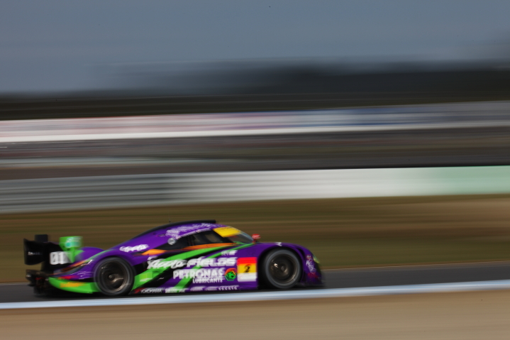 エヴァンゲリオンRT初号機アップル紫電（高橋一穂／加藤寛規組）