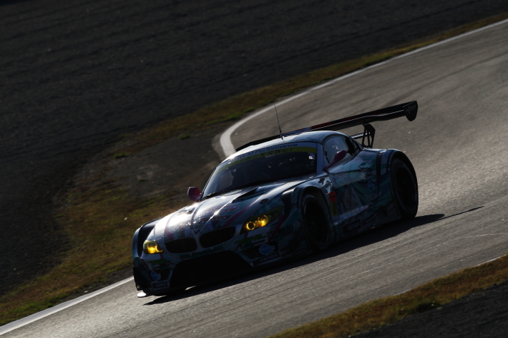 GSR 初音ミク BMW（谷口信輝／片岡龍也組）