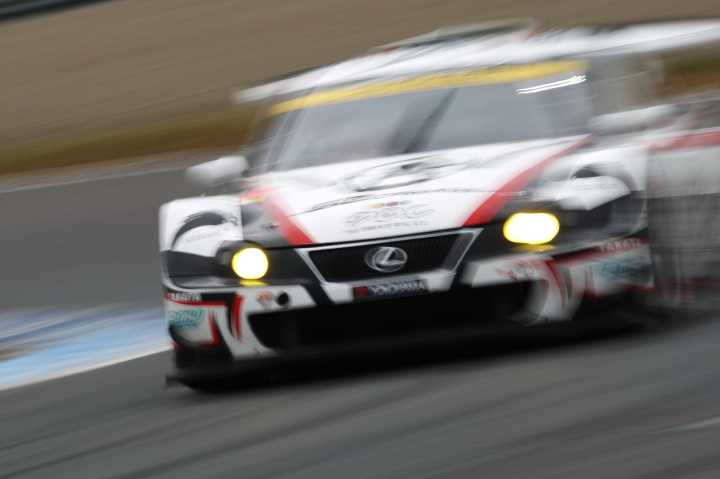 Team SGC IS350（折目遼／山野直也組）