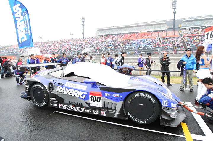 RAYBRIG HSV-010（伊沢拓也／山本尚貴組）