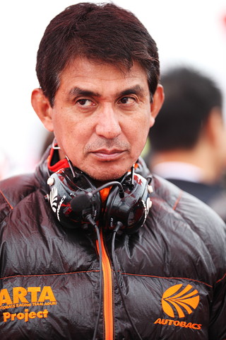 鈴木亜久里監督（AUTOBACS RACING TEAM AGURI）