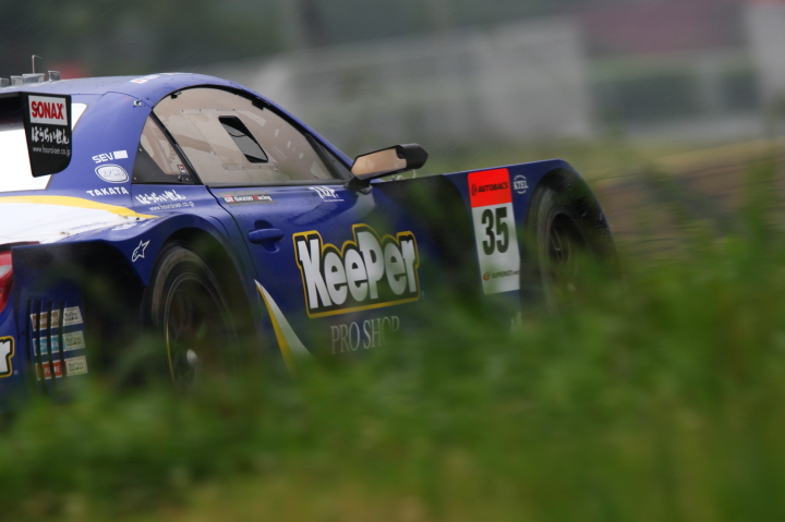 鈴鹿公式テスト: KeePer Kraft SC430（国本雄資／アンドレア・カルダレッリ組）