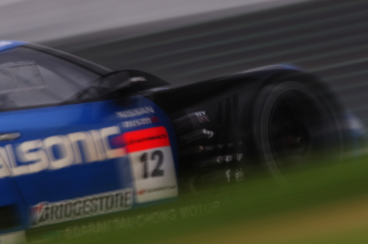 鈴鹿公式テスト: カルソニックIMPUL GT-R（松田次生／ジョアオ・パオロ・デ・オリベイラ 組）