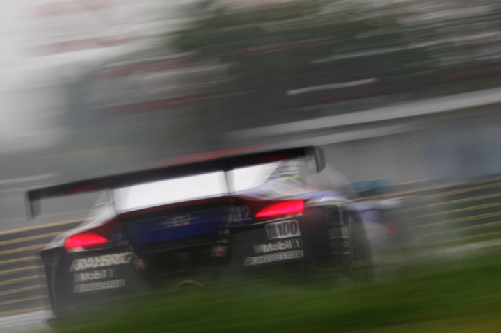 鈴鹿公式テスト: RAYBRIG HSV-010（伊沢拓也／山本尚貴組）