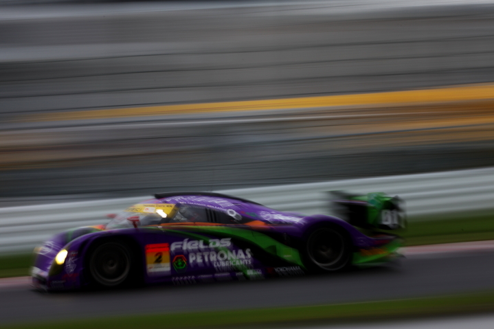 鈴鹿公式テスト: エヴァンゲリオンRT初号機アップル紫電（高橋一穂／加藤寛規／濱口弘組）