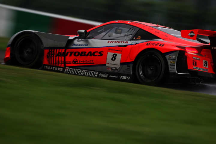 鈴鹿公式テスト: ARTA HSV-010（ラルフ・ファーマン／小林崇志／伊沢拓也組）