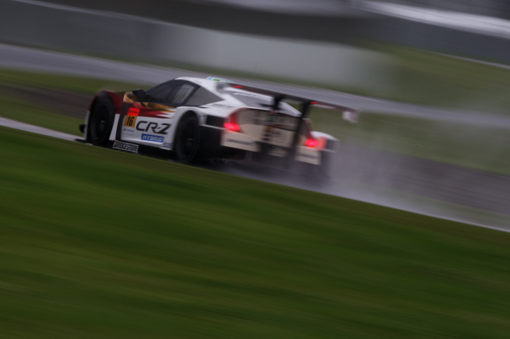 鈴鹿公式テスト: MUGEN CR-Z GT（武藤英紀／中嶋大祐組）