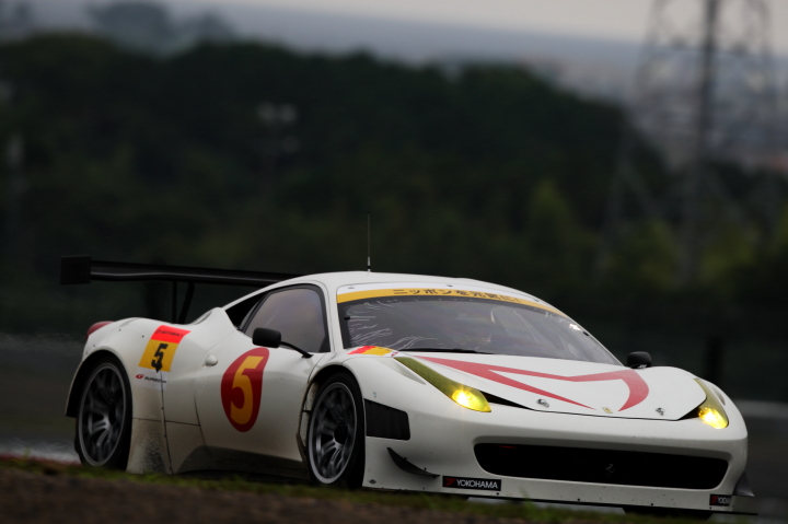 鈴鹿公式テスト: マッハGoGoGo車検Ferrari458（玉中哲二／植田正幸組）