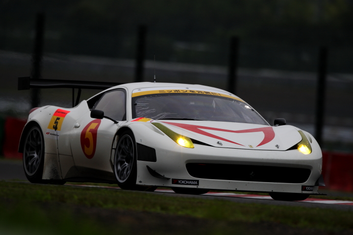 鈴鹿公式テスト: マッハGoGoGo車検Ferrari458（玉中哲二／植田正幸組）