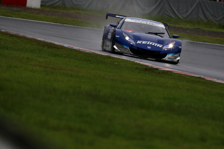 鈴鹿公式テスト: KEIHIN HSV-010（金石年弘／塚越広大組）
