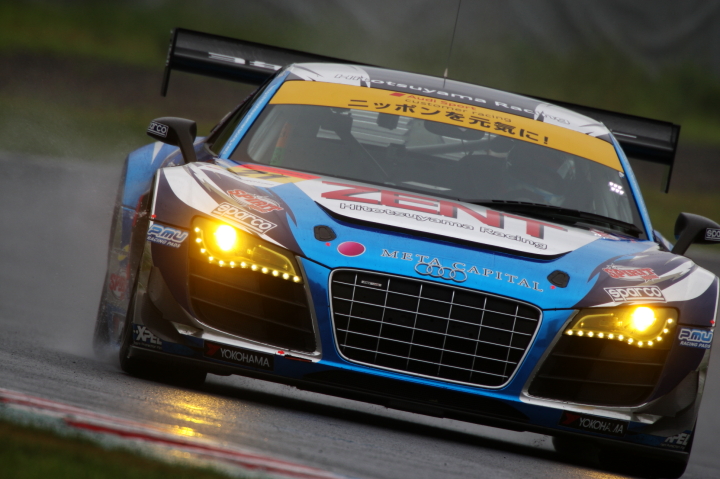 鈴鹿公式テスト: ZENT Audi R8 LMS（都筑晶裕／シンディ・アレマン／リチャード・ライアン組）