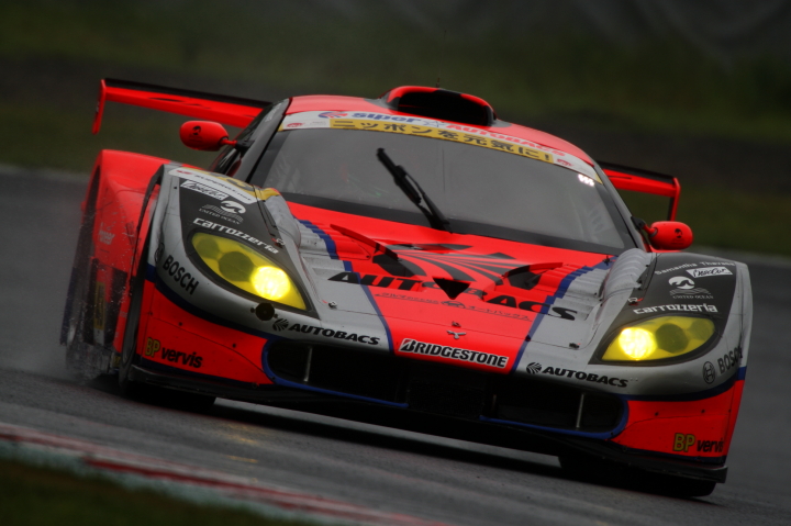 鈴鹿公式テスト: ARTA HSV-010（ラルフ・ファーマン／小林崇志／伊沢拓也組）