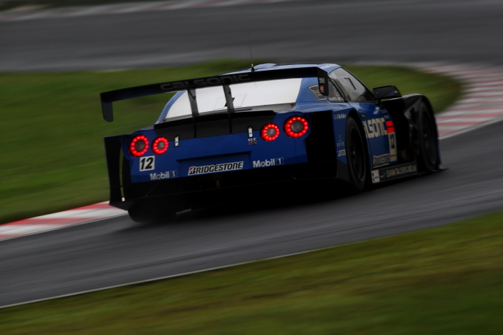 鈴鹿公式テスト: カルソニックIMPUL GT-R（松田次生／ジョアオ・パオロ・デ・オリベイラ組）