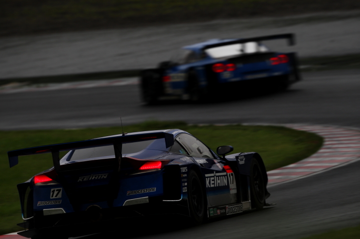 鈴鹿公式テスト: KEIHIN HSV-010（金石年弘／塚越広大組）