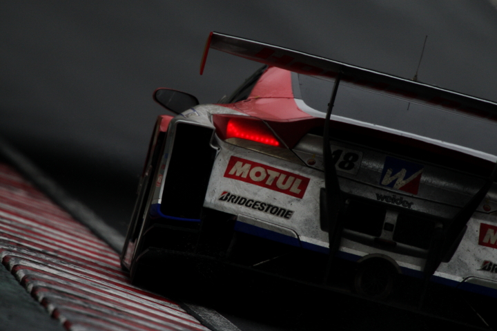 鈴鹿公式テスト: ウイダーHSV-010（小暮卓史／カルロ・ヴァン・ダム組）