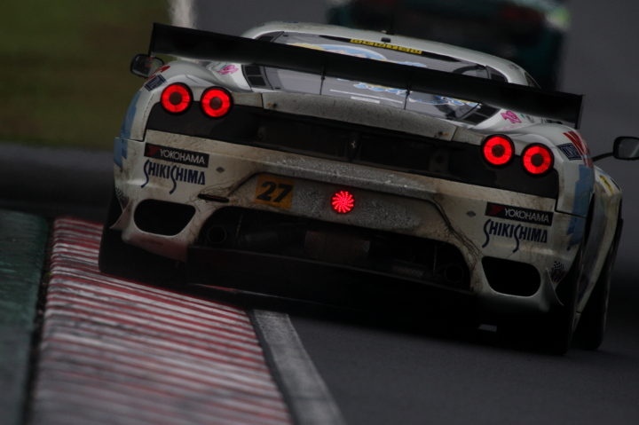 鈴鹿公式テスト: PACIFIC NAC イカ娘 フェラーリ（山岸大／井口卓人組）