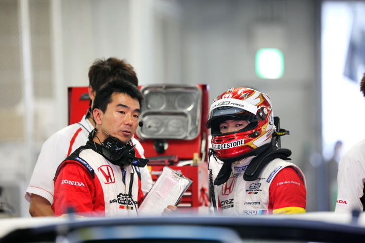 鈴鹿公式テスト: 中嶋大祐（MUGEN CR-Z GT）