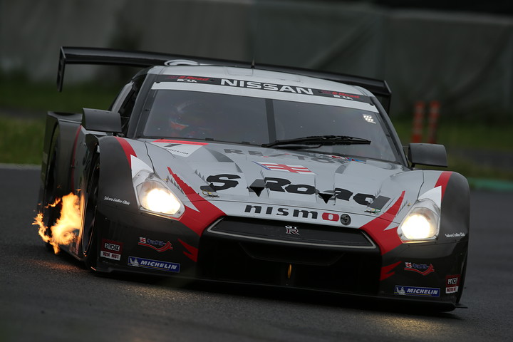 鈴鹿公式テスト: GT500クラストップタイムはS Road REITO MOLA GT-R（柳田真孝／ロニー・クインタレッリ組）