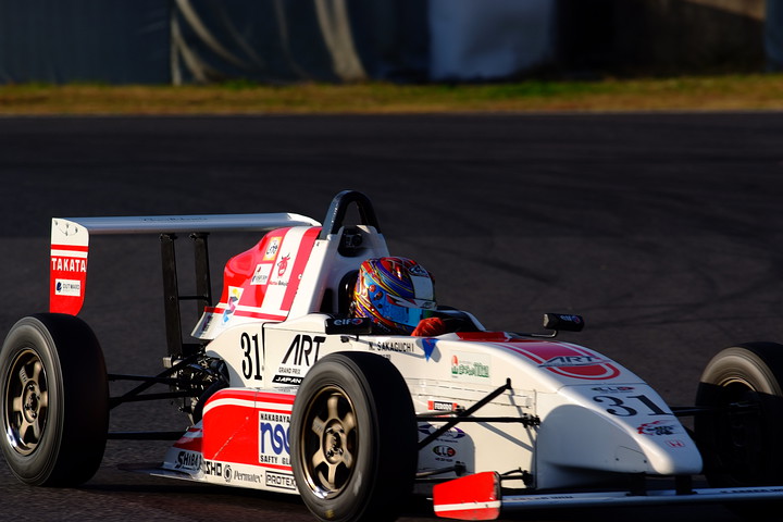 鈴鹿クラブマン最終戦S-FJ公式予選: 予選3位は阪口夏月