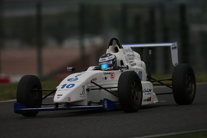 スーパーFJ第6戦鈴鹿クラブマン: 決勝3位は加藤智